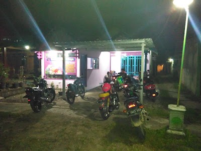 Photos of Syalala Corner