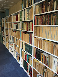 Photo n°2 de LIBRAIRIE ARVERNE à Mauriac (Librairie de livres d'occasion)