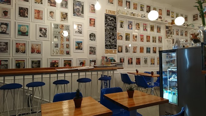 Gaspar Café, Author: Gustavo Guerrero