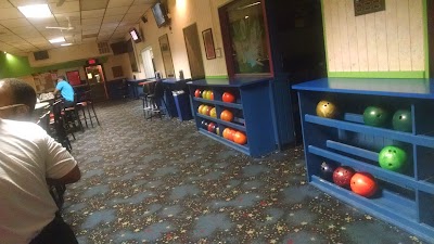 Harbor Lanes Bowling Center