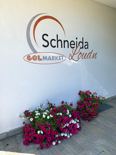 Schneida Loudn Gallery - Italy
