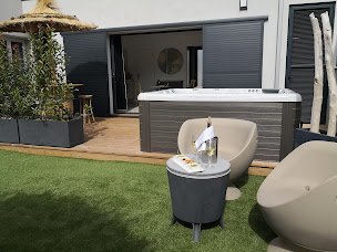 Photo n°7 de Chambre d'hôtes Suite L'Inattendu Spa privatif & espace bien-être. à Moussan (Maison de vacances non-fumeurs)