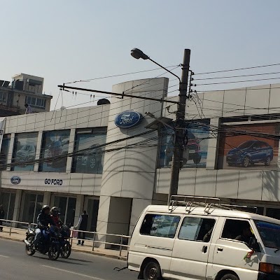 Photos of Ford