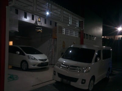 shopping-mall