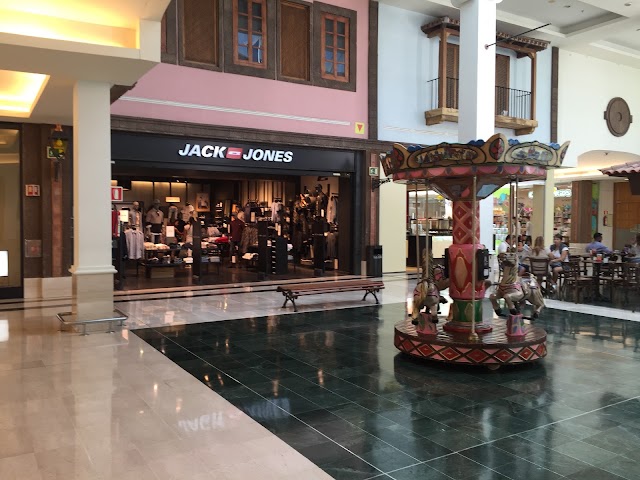 Centro Comercial La Villa