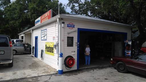 Larcom's Garage - Visual