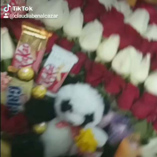 Opiniones de Floreria y Regalos Clau en Quito - Floristería