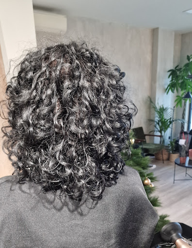 Lanaco Hair Studio - Thumbnail