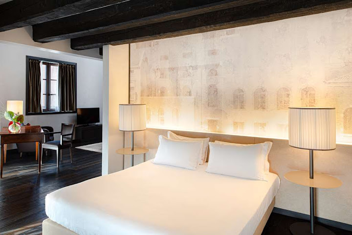 Hyatt Centric Murano Venice by null
