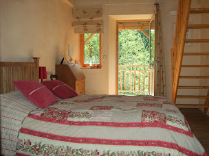 Photo n°35 de Maison d'hôtes de charme pour groupe avec table d'hôtes et gîte près de Belcastel (Aveyron): Moulin de Limayrac à Colombiès (Location d'appartement de vacances)