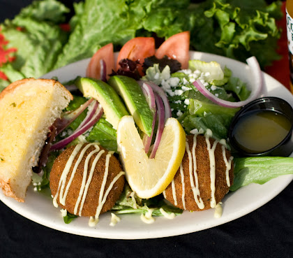 Downtown Cafe Bar & Grill by null