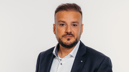 SIGNAL IDUNA Versicherung Ömer-Faruk Kemendi - Versicherungsagentur