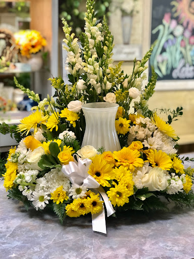 B & C Hillsborough Florist - Thumbnail