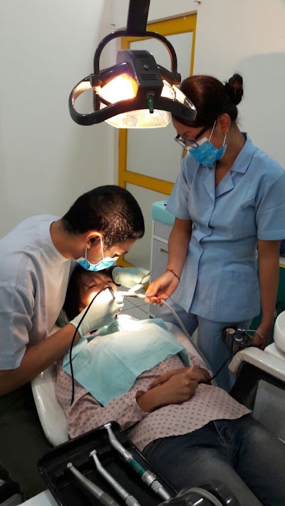Photos of Drg. Suharto Prasetyo (Dentist)