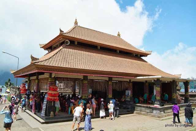 Ulun Danu Bratan Temple