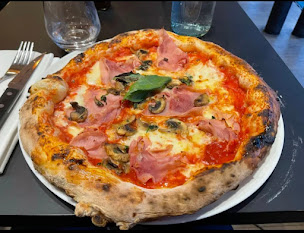 Photo n°77 de CARIN'O PIZZA à Paris (Pizzas à emporter)