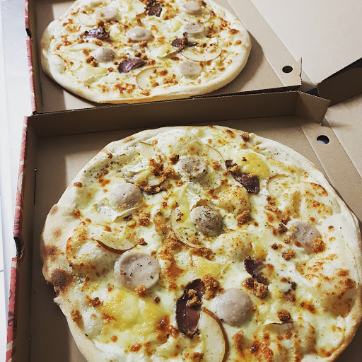 Photo 5 - Le Réconfort distributeurs de pizzas artisanales 24h7j