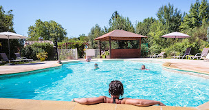 Photo n°21 de Les Chalets de Fiolles à Brens (Piscine)