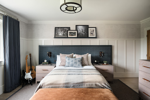 Lewis Knox Gallery - United Kingdom