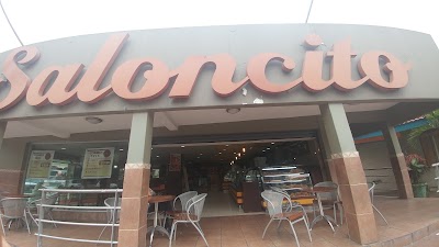 Photos of El Saloncito