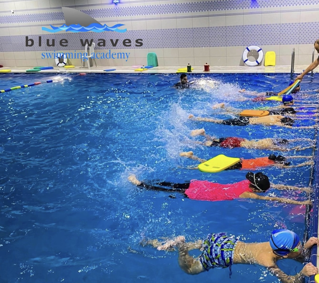 Blue Waves Swimming Academy - صورة 2
