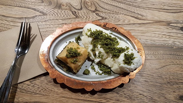 Hakiki Turkish Ice Cream