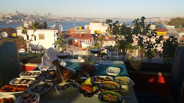 Roof Mezze 360