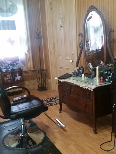 Sharp Cuts Salon - Visual