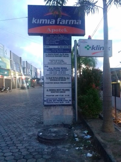 Photos of Apotek Kimia Farma Ganet 599