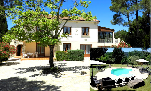 Photo de Lazuel:location saisonnière villa/gîte avec piscine Holiday rental Ardèche Aubenas Vallon Pont d'Arc