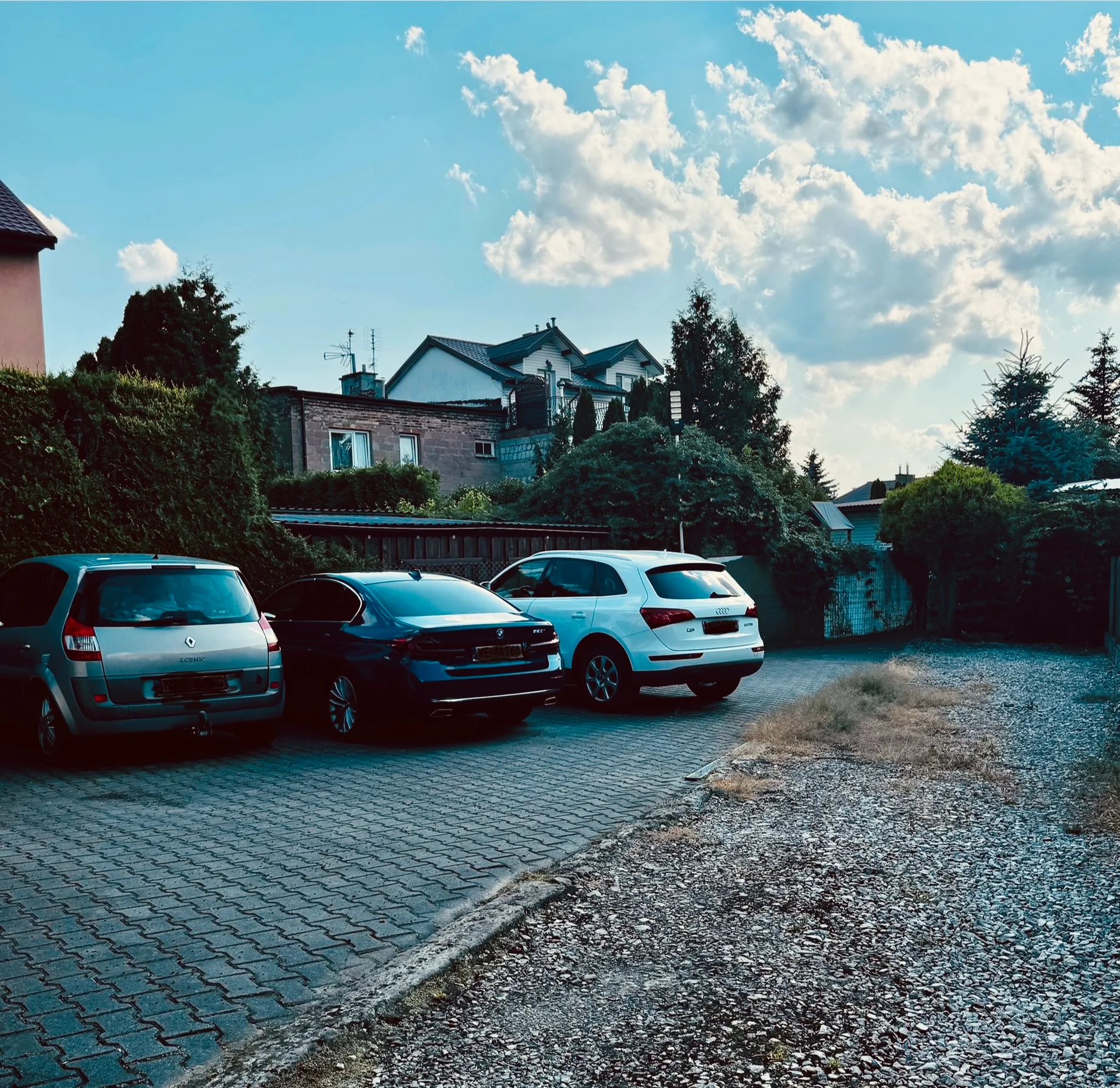 [P] Parking at Airport Okecie