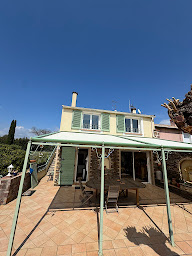 Photo n°17 de AVI STORES ET FERMETURES à Fréjus (Menuisier)