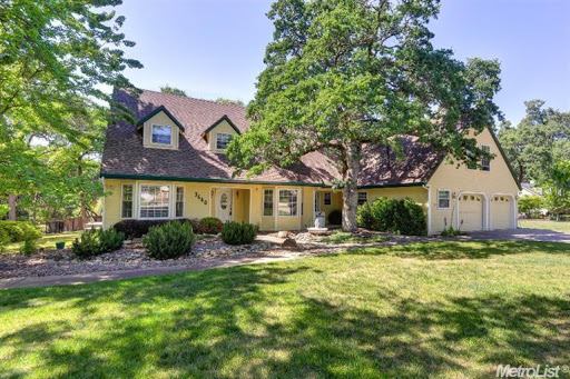 Sarah Ratliff - RE/MAX - Thumbnail