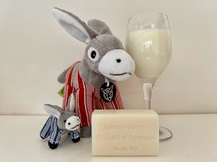 Photo n°10 de Levrey Savon - Savon - île de ré à Saint-Martin-de-Ré (Magasin de produits de beauté)