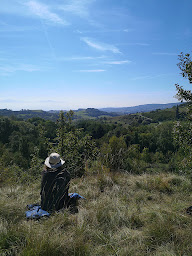 Photo n°26 de Jeûne, Randonnée, Yoga Kundalini et Yin et Méditation PhiliAgapé Eric Borveau Rhône-Alpes à Roybon (Professeur de yoga)