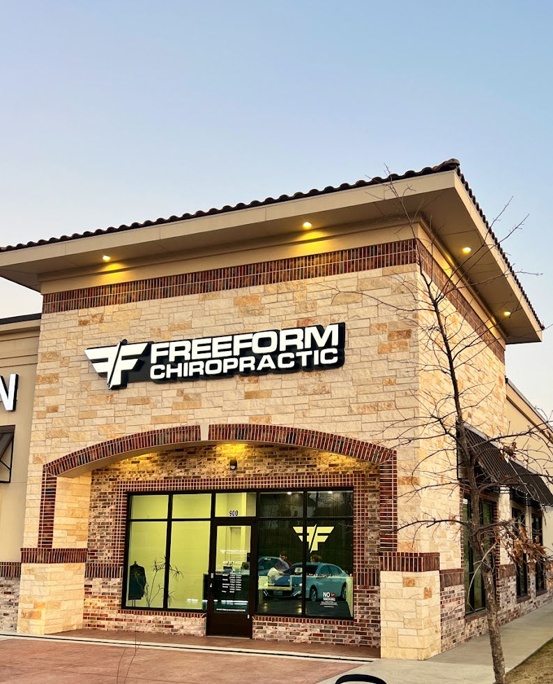 FreeForm Chiropractic - Frisco Chiropractor | Spinal Decompression, Muscle Therapy, Massage & Injury Rehab