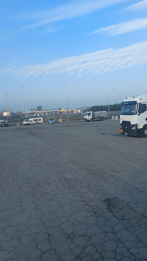 Parcheggio Autocarri | Eni Station