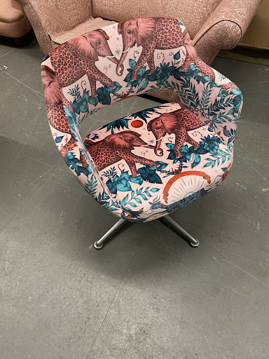 Upholstery Man. Sussex - Thumbnail