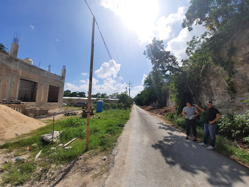 BODEGAS EN RENTA AV LUIS DONALDO COLOSIO - Thumbnail