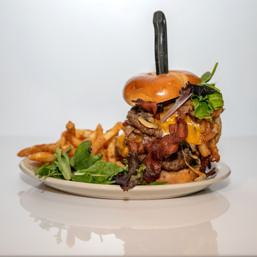 The Lookout Bar and Grill - Thumbnail
