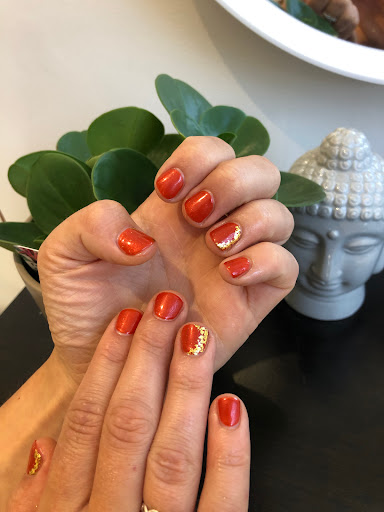 B Beauty Salon - Thumbnail