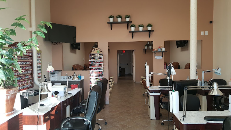 Green Jasmine Nail Spa interior view