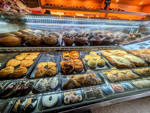Fumosa Brothers Bakery