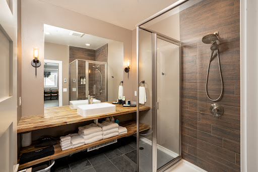 Wallace BNB Gallery - United States