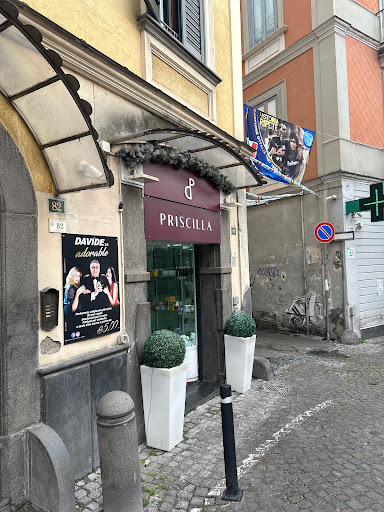 Priscilla store - Visual