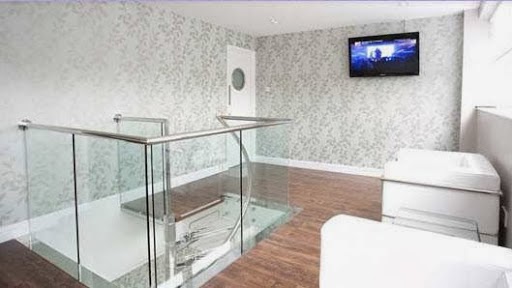 155 Crockhamwell Rd, Woodley, Reading RG5 3JP, United Kingdom