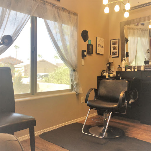 Stylin' with Stefanie Hair Studio - Thumbnail