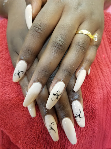 Hai Gloss Nail Hair Make-up Updo Barber Lash Wax Facial Massage Spa Piercings Eyebrow Microblading and Beauty Salon