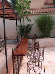 Photo n°2 de MAG Guibaud à Cuers (Atelier de menuiserie)