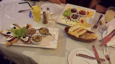 Photos of Club Santiago
